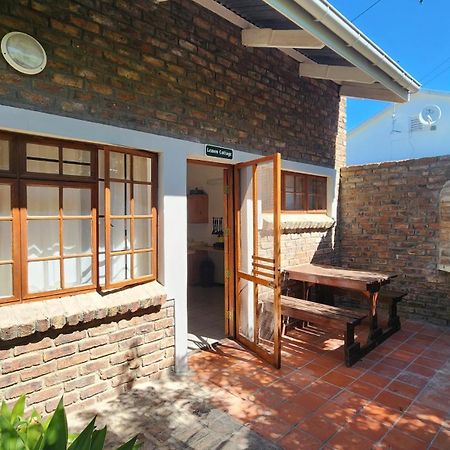 Country Village Graaff Reinet Bagian luar foto