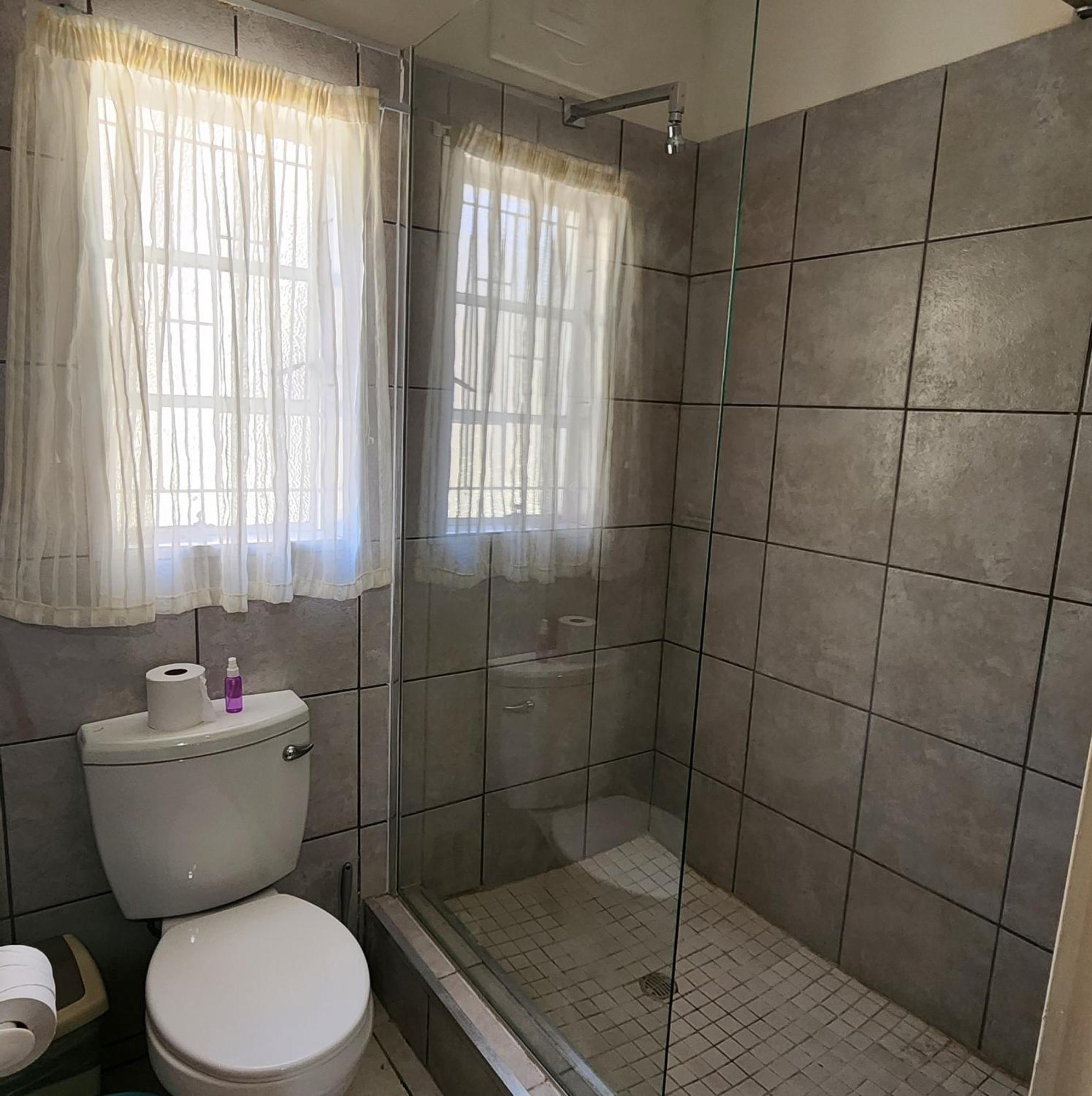 Country Village Graaff Reinet Bagian luar foto